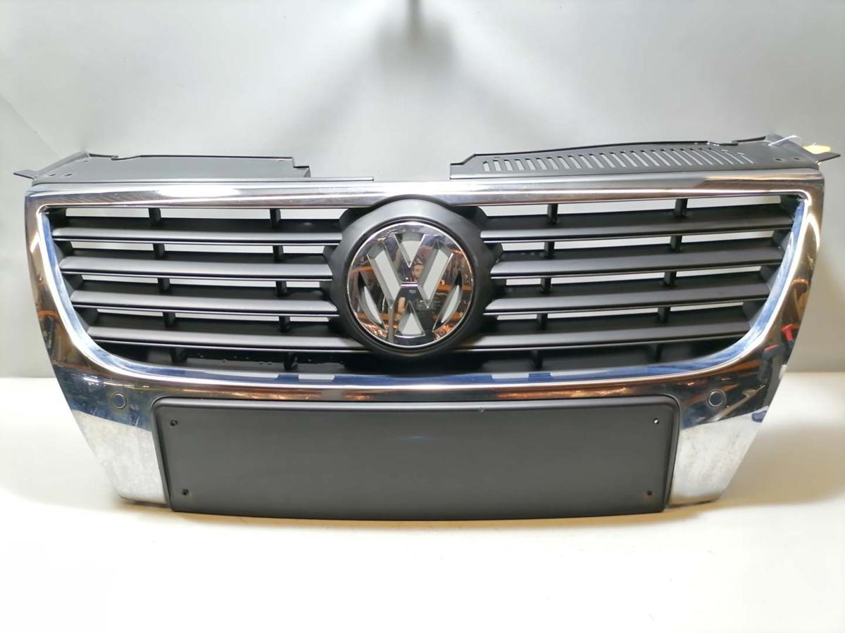VW Passat 3C B6 original Kühlergrill für Fahrzeuge mit Parkhilfe PDC BJ05